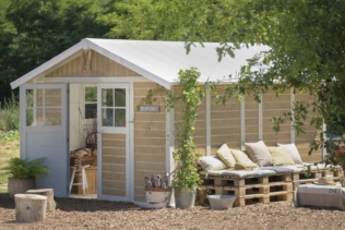 5 Gründe warum Sie sich für ein Gartenhaus aus P...